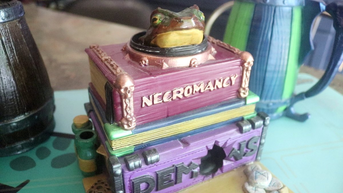 Spellbook Dice Tower